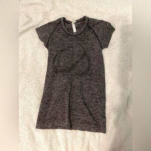 CRZ YOGA athletic top